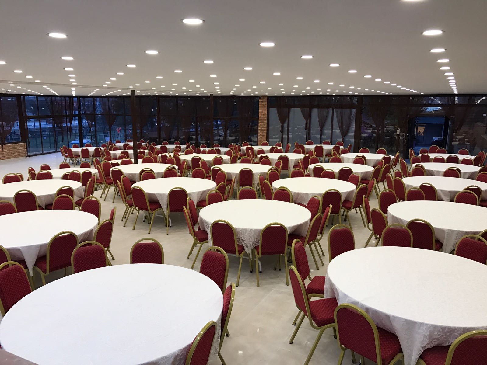 600 kişilik kapalı mevlüt salonu