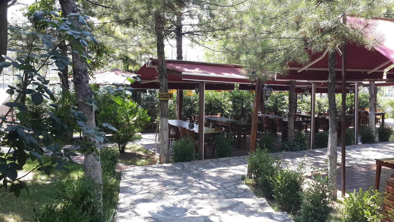 100 kişilik açık mevlüt salonu