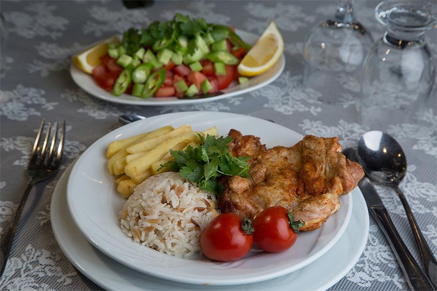 Mevlüt Tavuk Pirzola